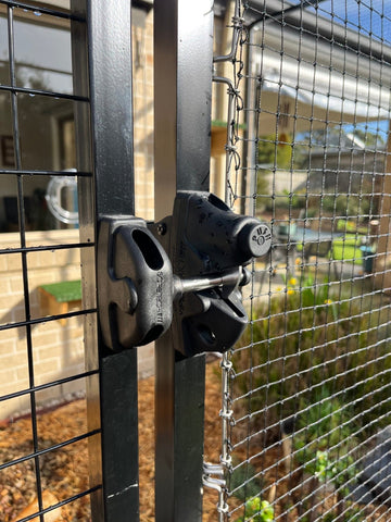 Premium push button gate latch - Cat Enclosure Supplies