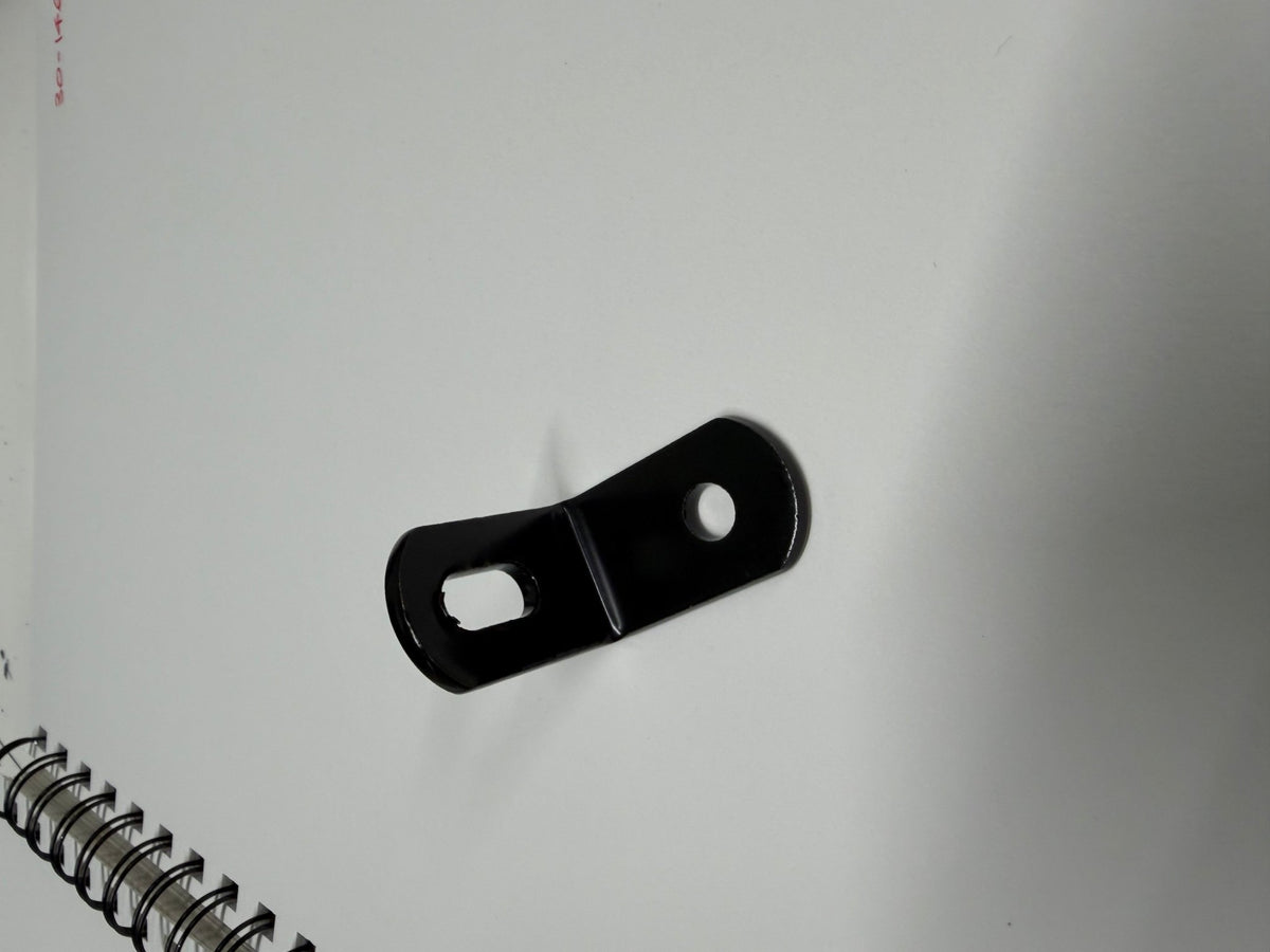90 degree angle bracket NEW – heavy duty - Cat Enclosure Supplies