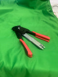 C clip manual pliers. Manual clip pliers comfort model. Clips sold separately - Cat Enclosure Supplies